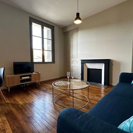 Le Magistral Beautiful One-Bedroom Apartment In The Historic Heart Of Tours Luaran gambar