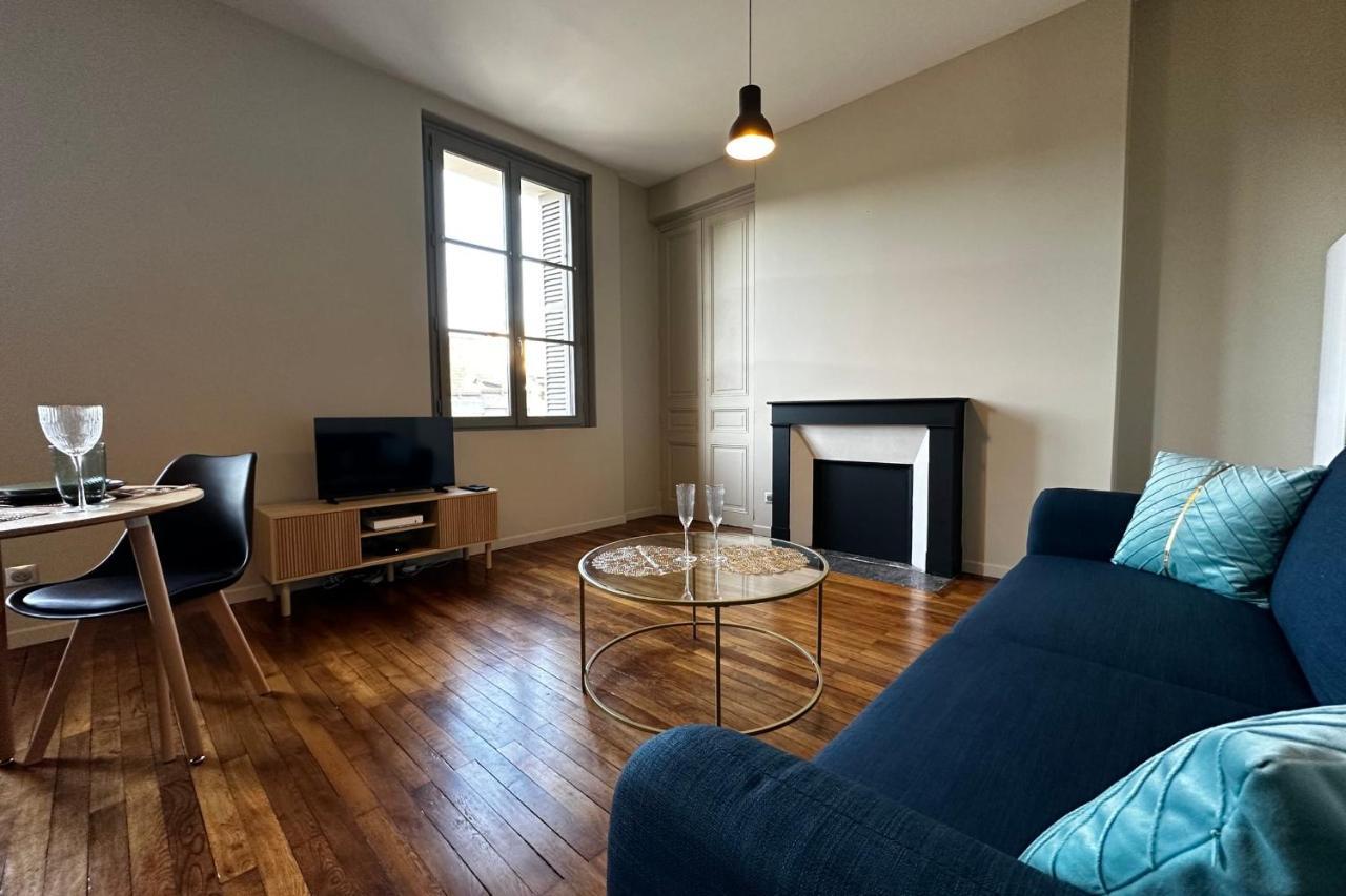 Le Magistral Beautiful One-Bedroom Apartment In The Historic Heart Of Tours Luaran gambar