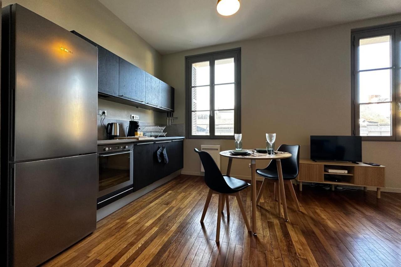 Le Magistral Beautiful One-Bedroom Apartment In The Historic Heart Of Tours Luaran gambar